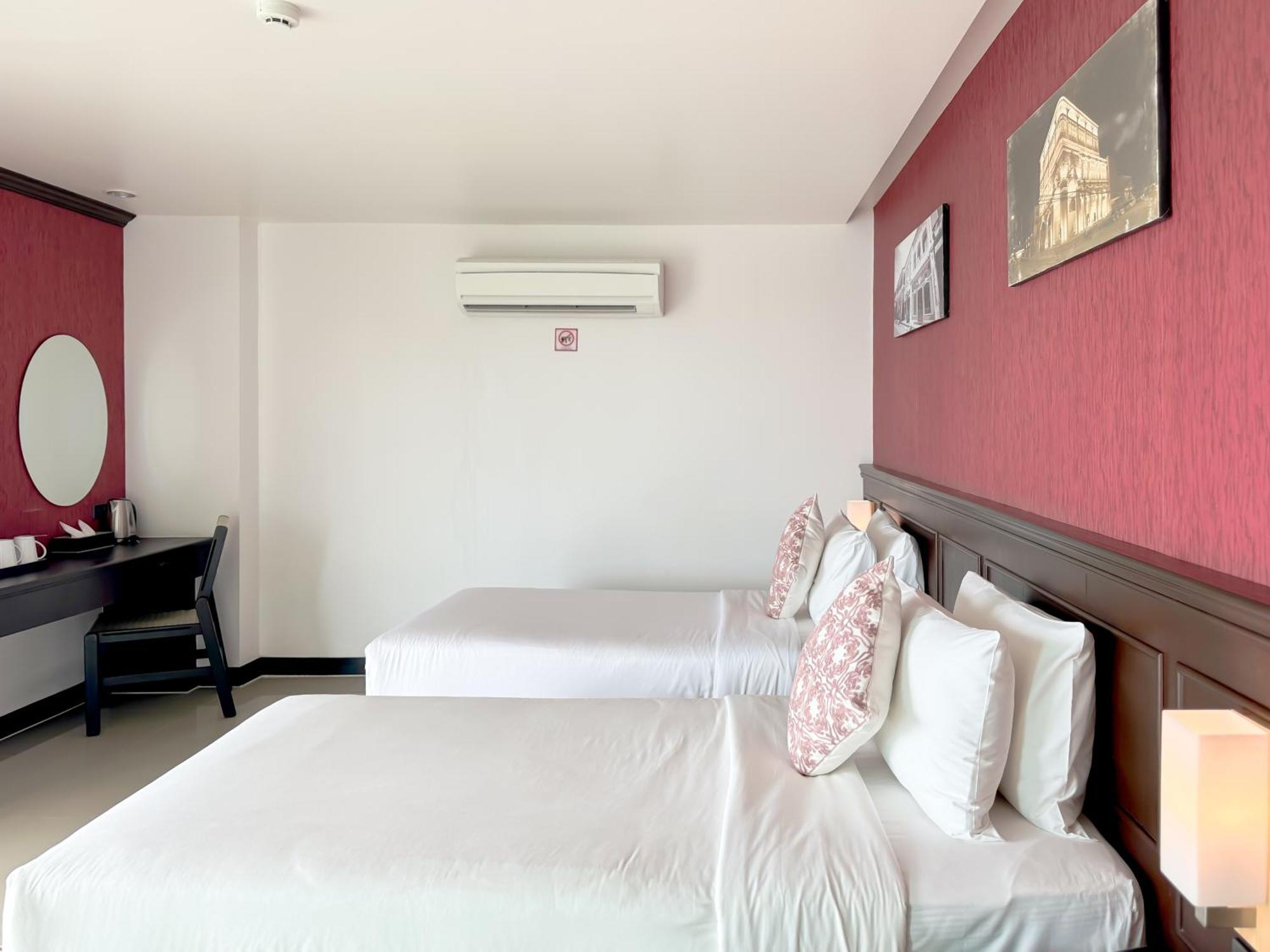 Grand Supicha City Hotel - Sha Plus Phuket Eksteriør billede