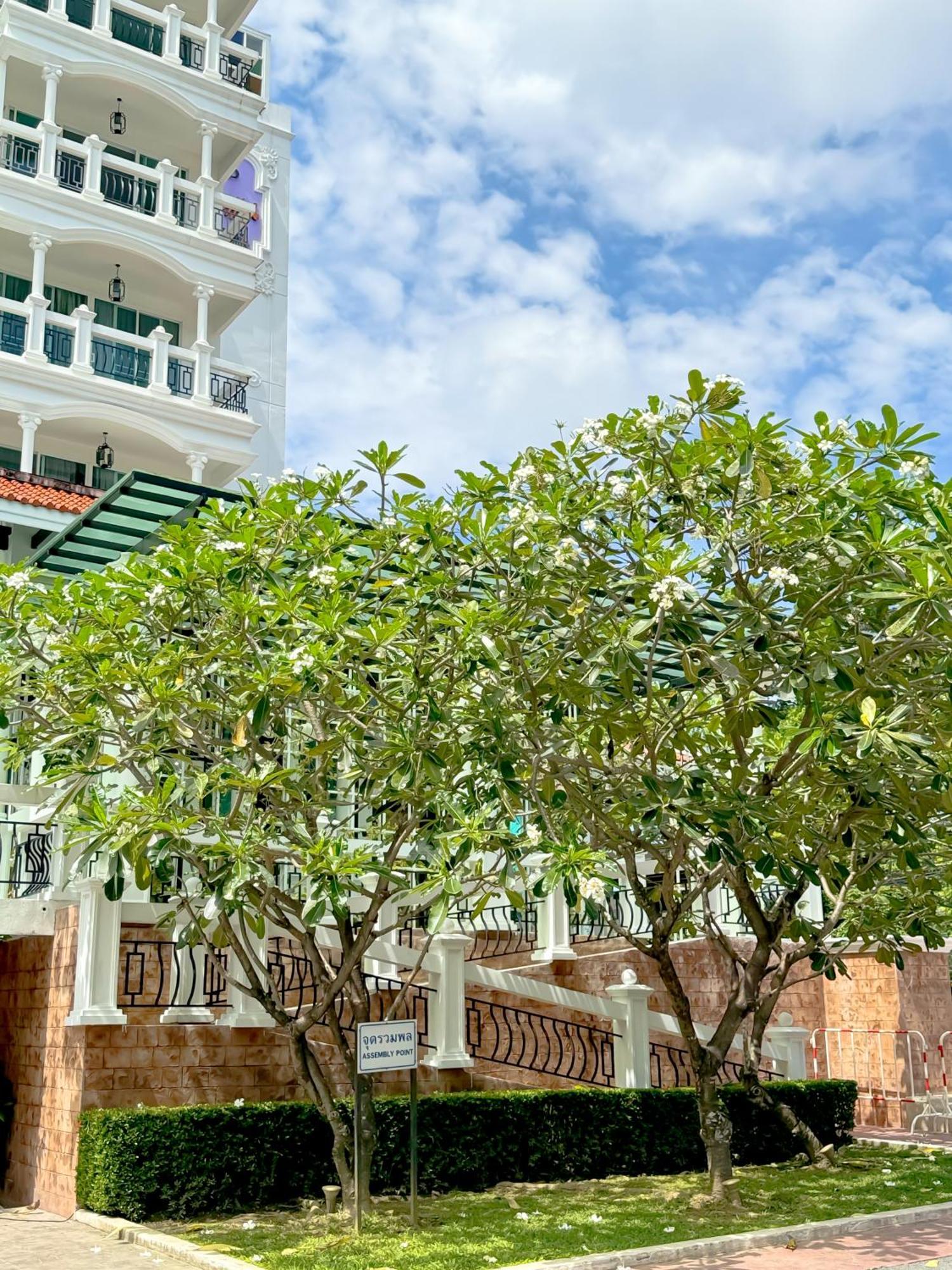 Grand Supicha City Hotel - Sha Plus Phuket Eksteriør billede