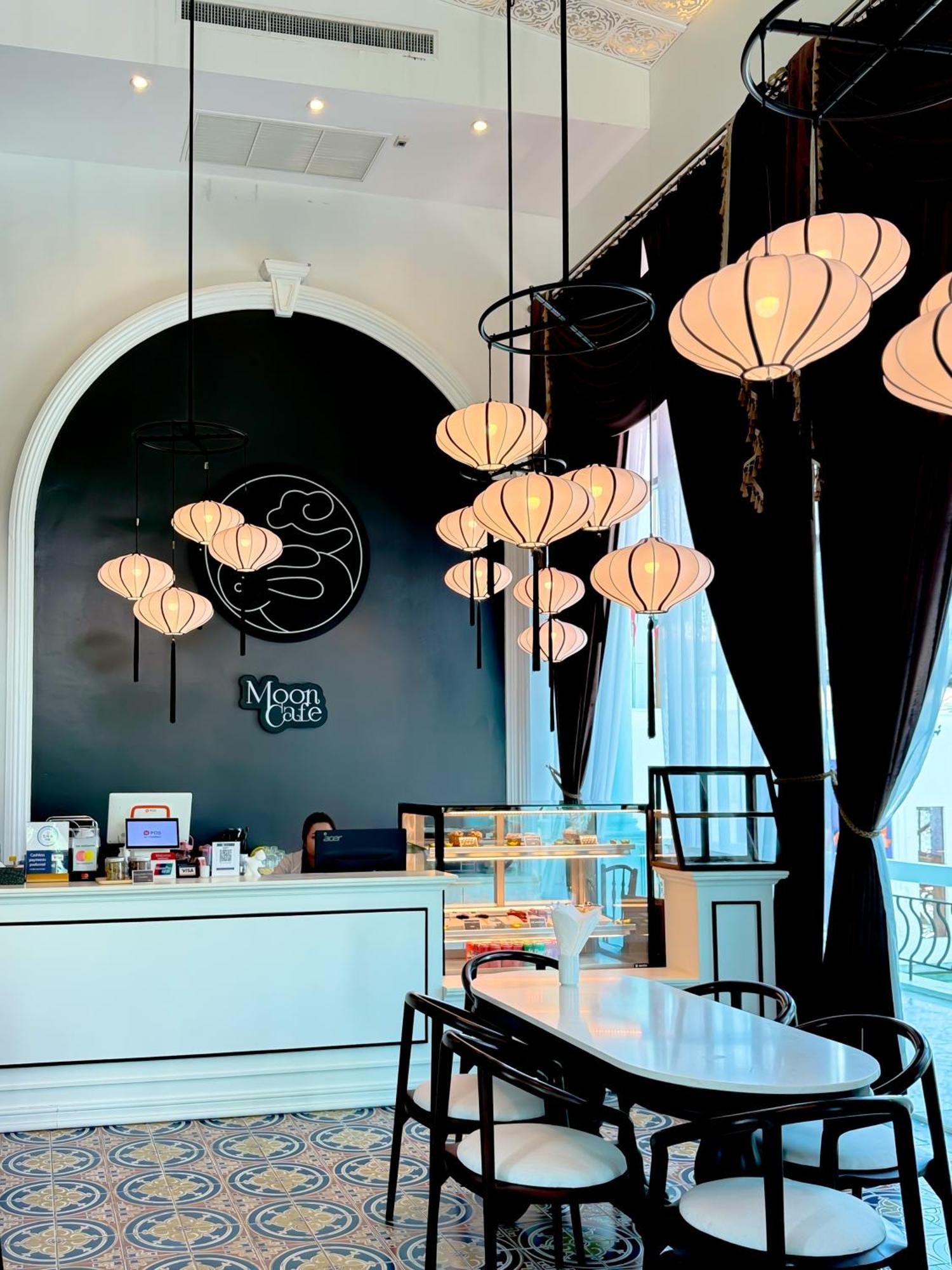 Grand Supicha City Hotel - Sha Plus Phuket Eksteriør billede