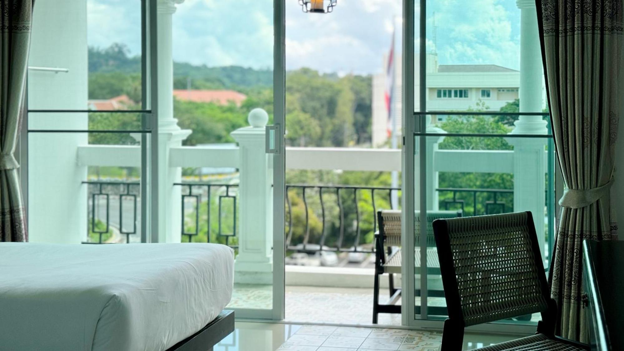 Grand Supicha City Hotel - Sha Plus Phuket Eksteriør billede